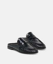 BETZY LOAFERS MIDNIGHT CRINKLE PATENT
