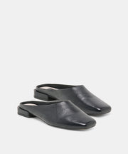 MACLYN FLATS BLACK LEATHER