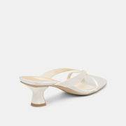 BREVEL WIDE HEELS TRUE WHITE SATIN